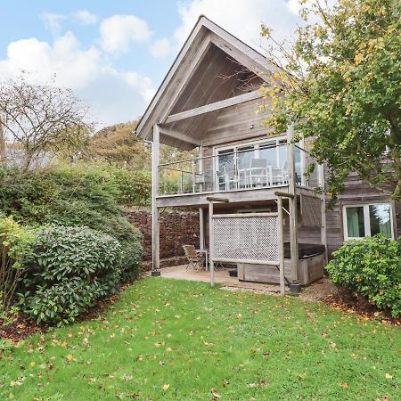 Вилла Swandown, 20 Poldon Чард Экстерьер фото
